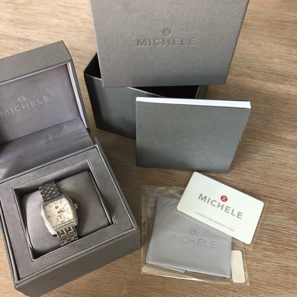 Michelle Urban Mini Diamonds
